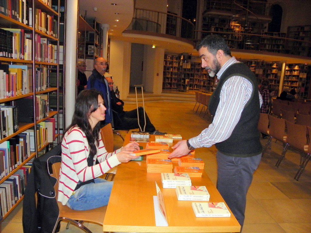 109_8258_JPG-1301779657