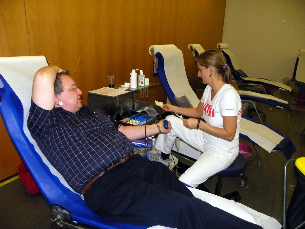 109_8988_JPG-1301781363