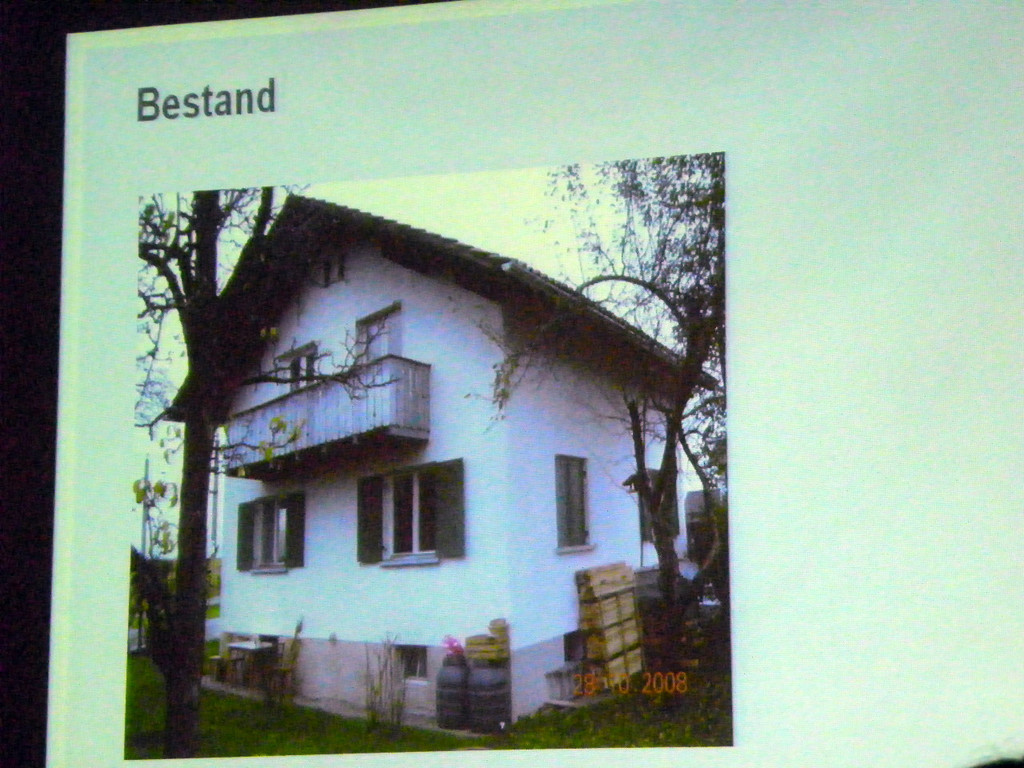 109_8957_JPG-1301782743