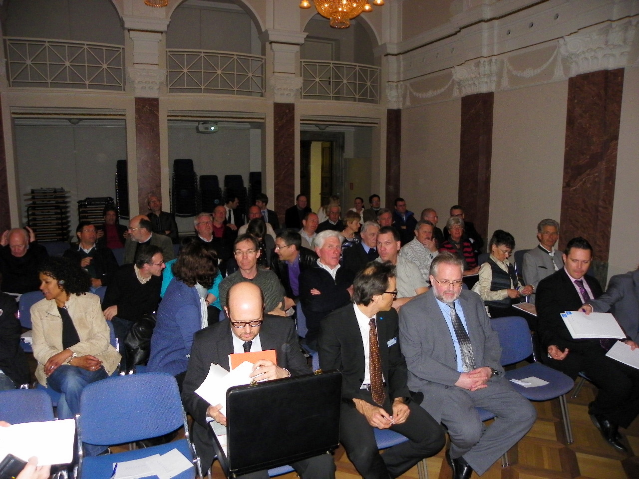 109_8952_JPG-1301782728