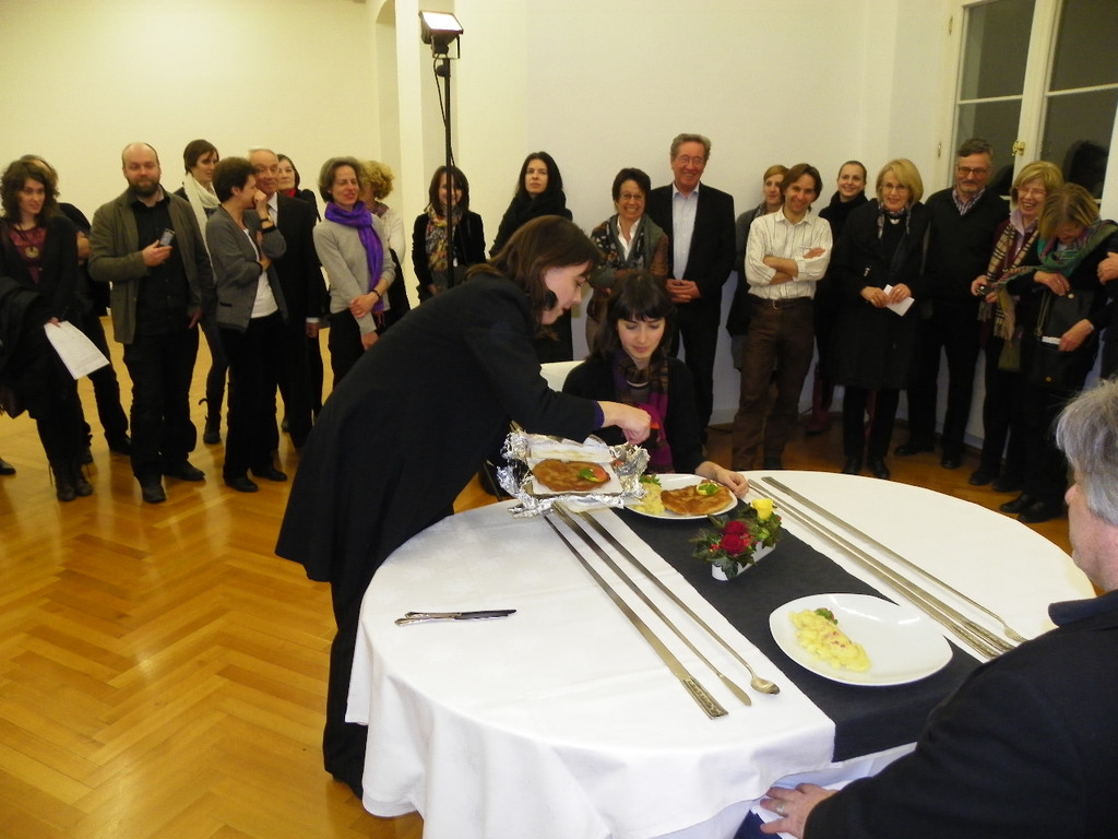 109_7090_JPG-1301783914