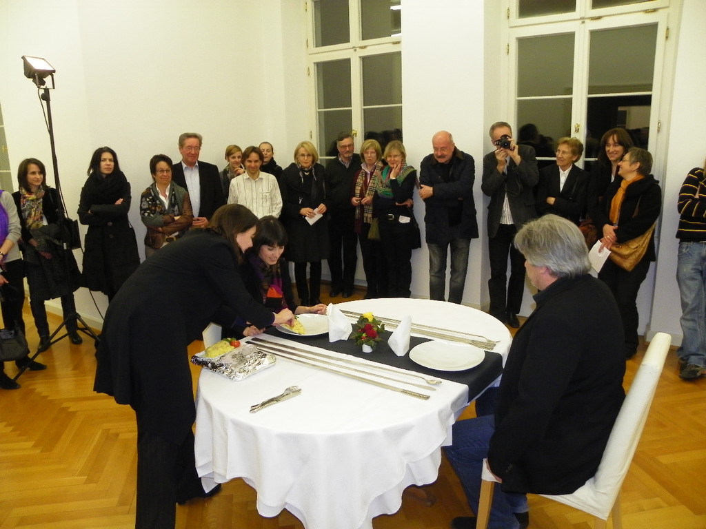 109_7088_JPG-1301783885