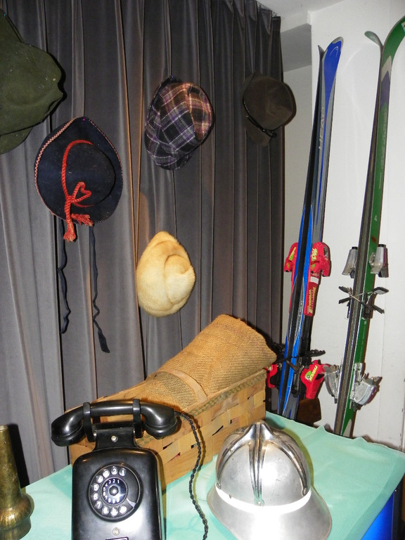 109_7945_JPG-1301785826