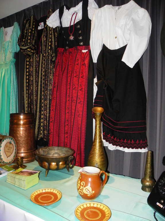 109_7946_JPG-1301785833