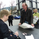 Signierstunde mit Roman Ondák