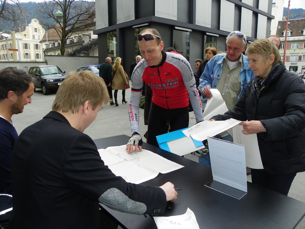 109_9502_JPG-1301787405