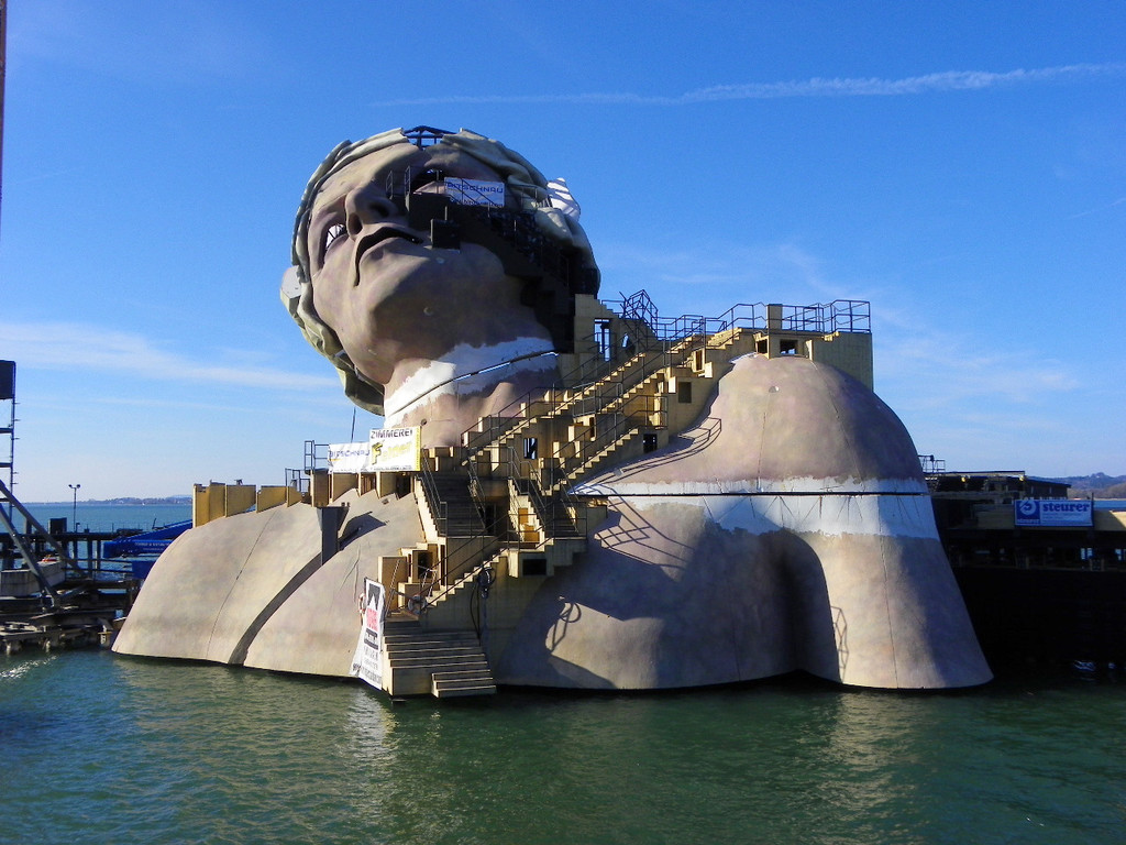 109_8806_JPG-1301789149