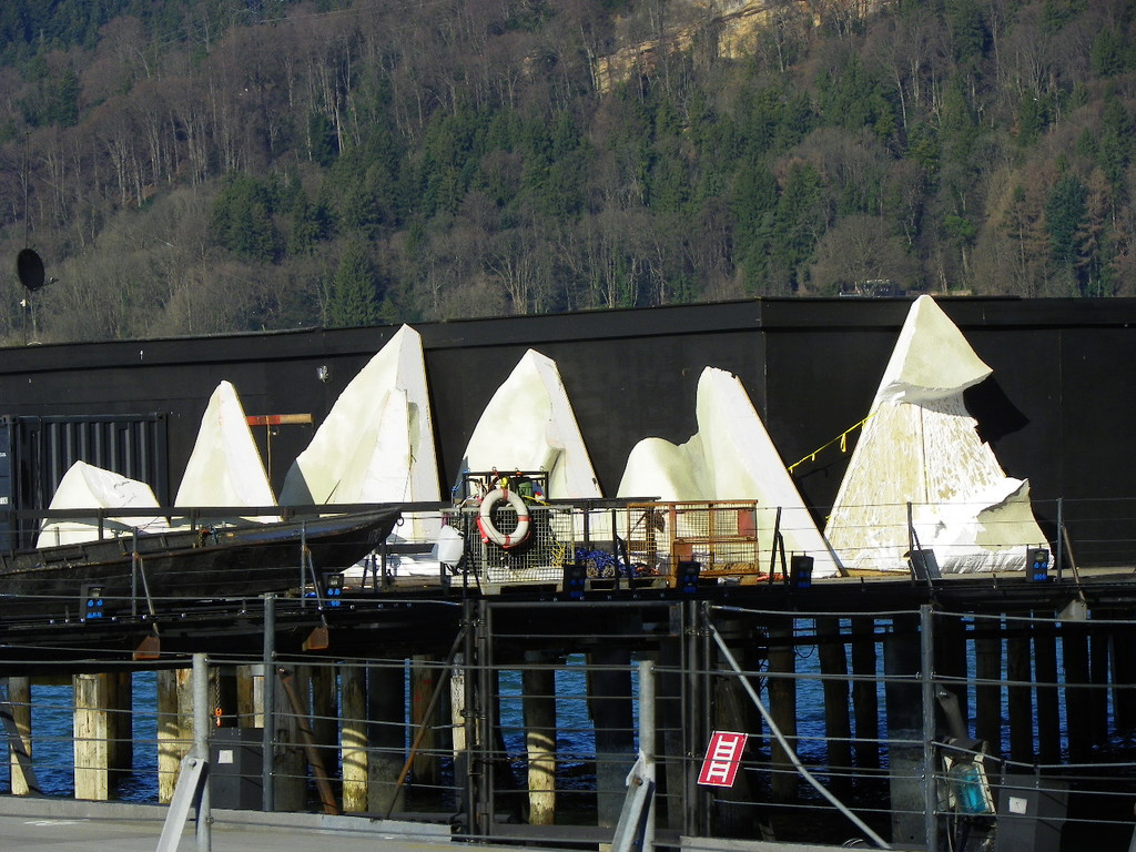 109_8824_JPG-1301789196