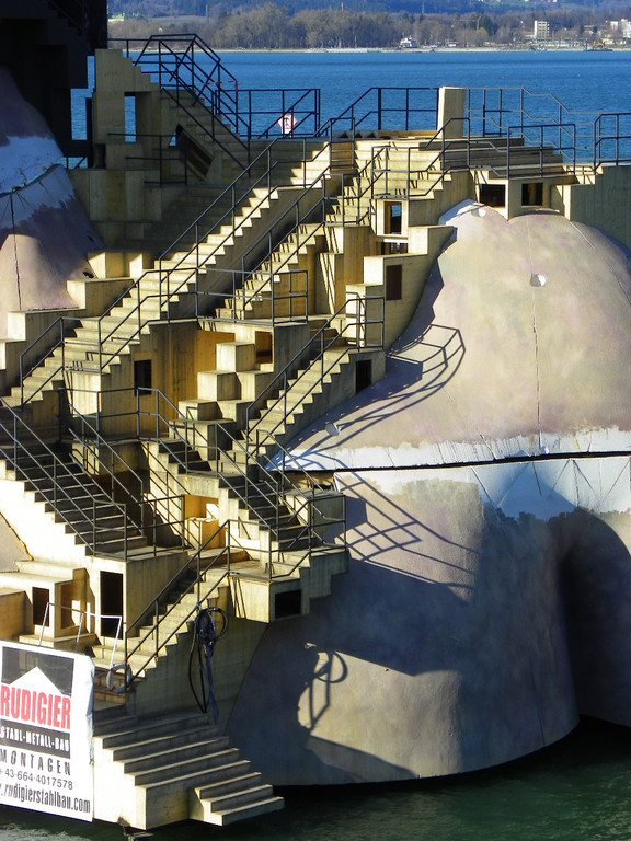 109_8813_JPG-1301789166