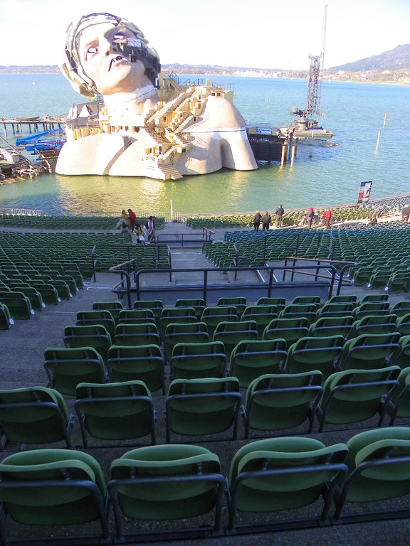 109_8815_JPG-1301789173