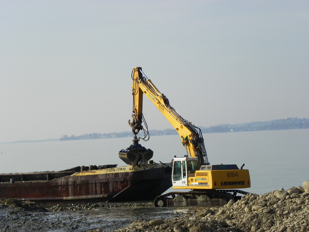 109_9116_JPG-1301791253