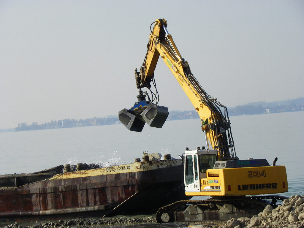 109_9123_JPG-1301791260