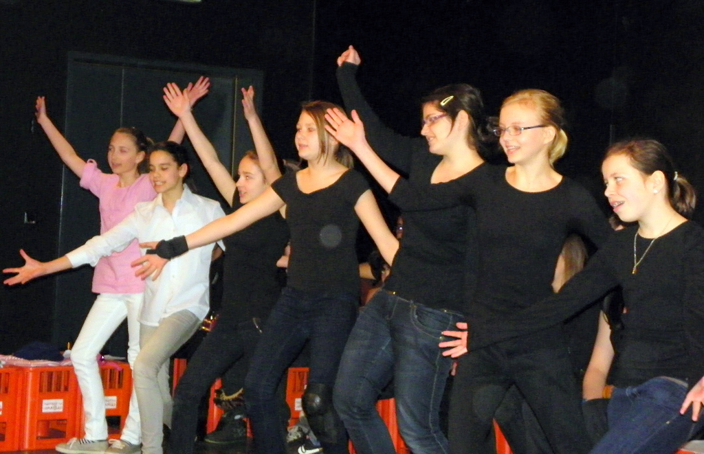 109_8720_JPG-1301842175