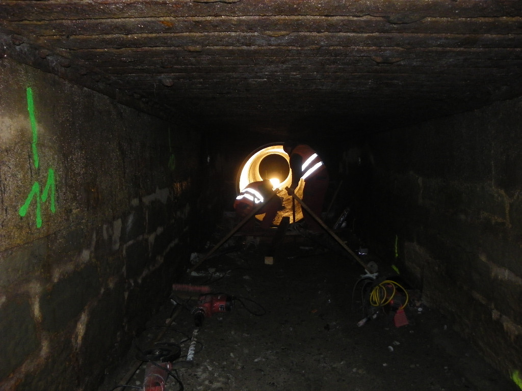 109_3804_jpg-1301857052