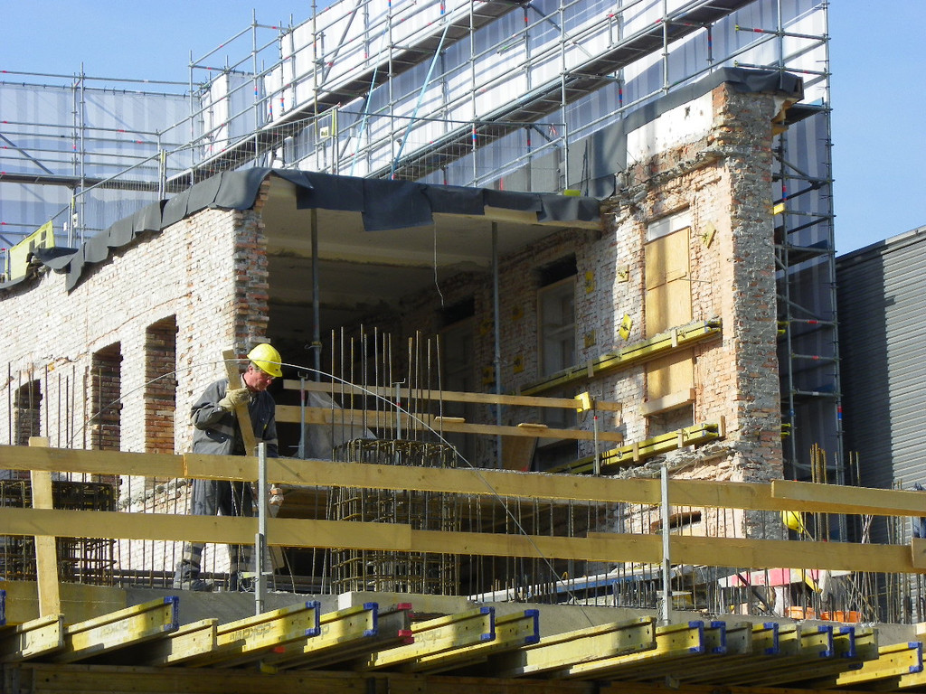 109_9058_JPG-1301870279