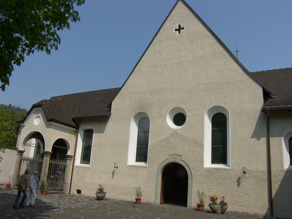 SH108452_JPG-1301898453