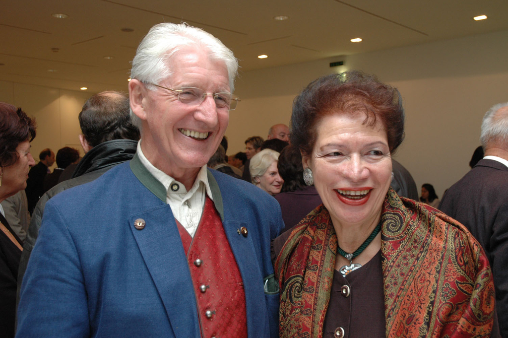 OOe25 _035__jpg-1301929664