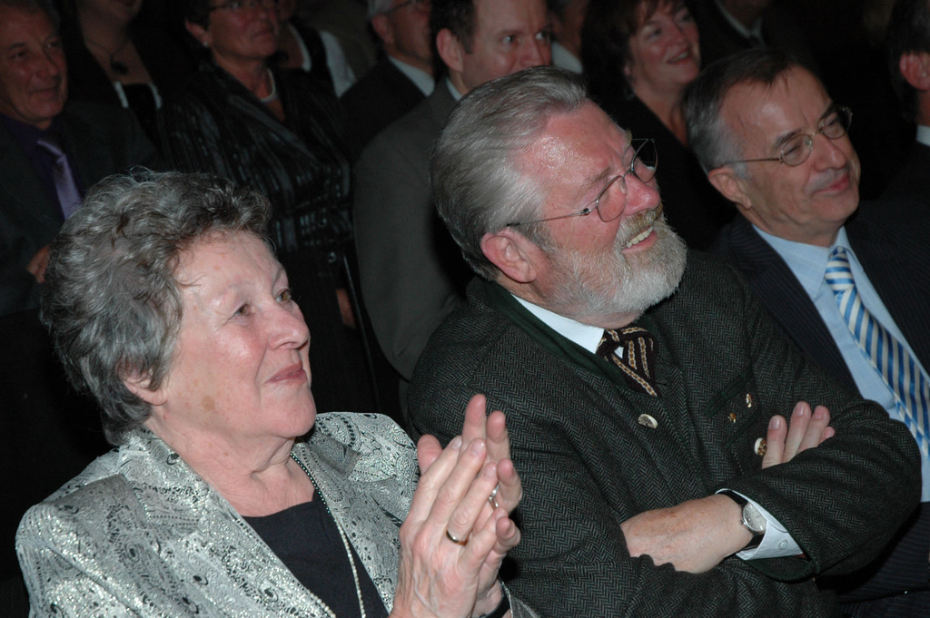 OOe25 _076__jpg-1301929674