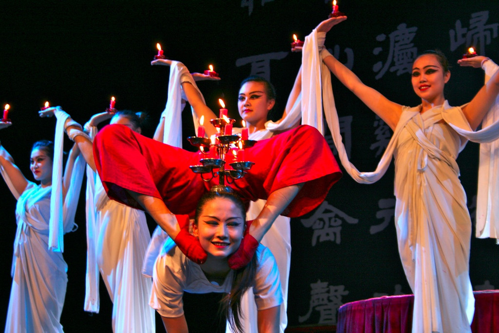 BK_nationalcircus 42_jpg-1302124143