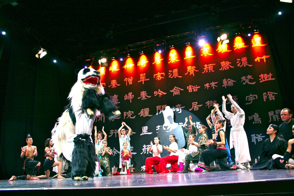 BK_nationalcircus 87_jpg-1302124298