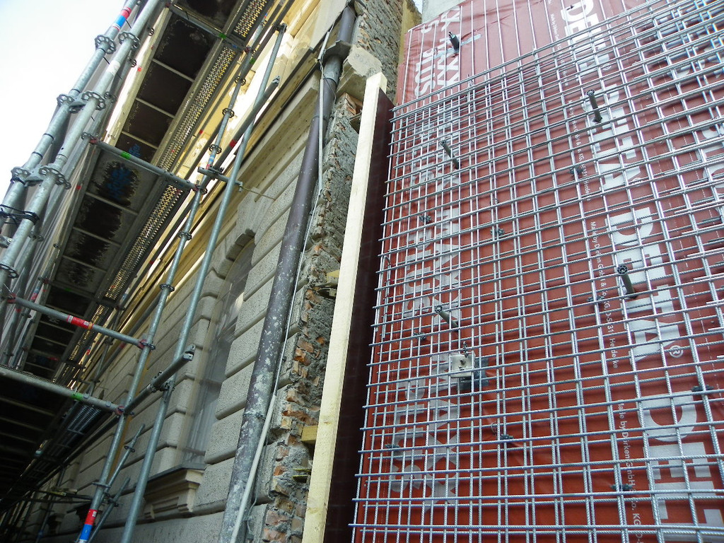 109_9079_JPG-1302216404