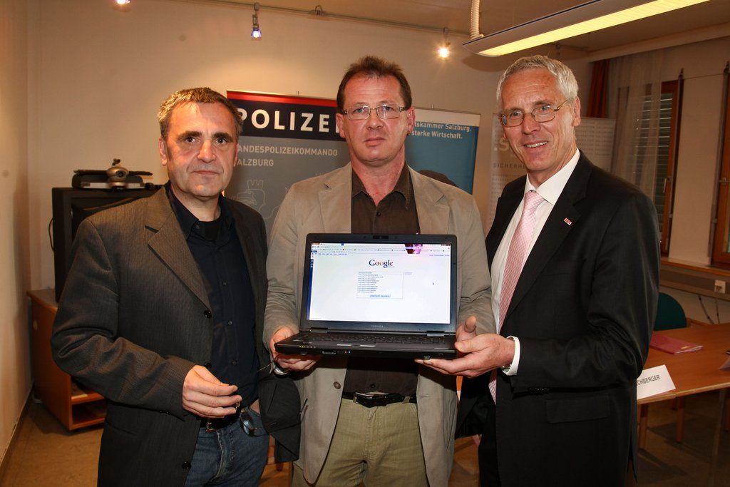 PolizeiInternetkriminalitaet08041106.jpg