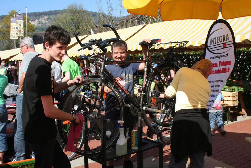 Radtag 3_jpg-1302336020