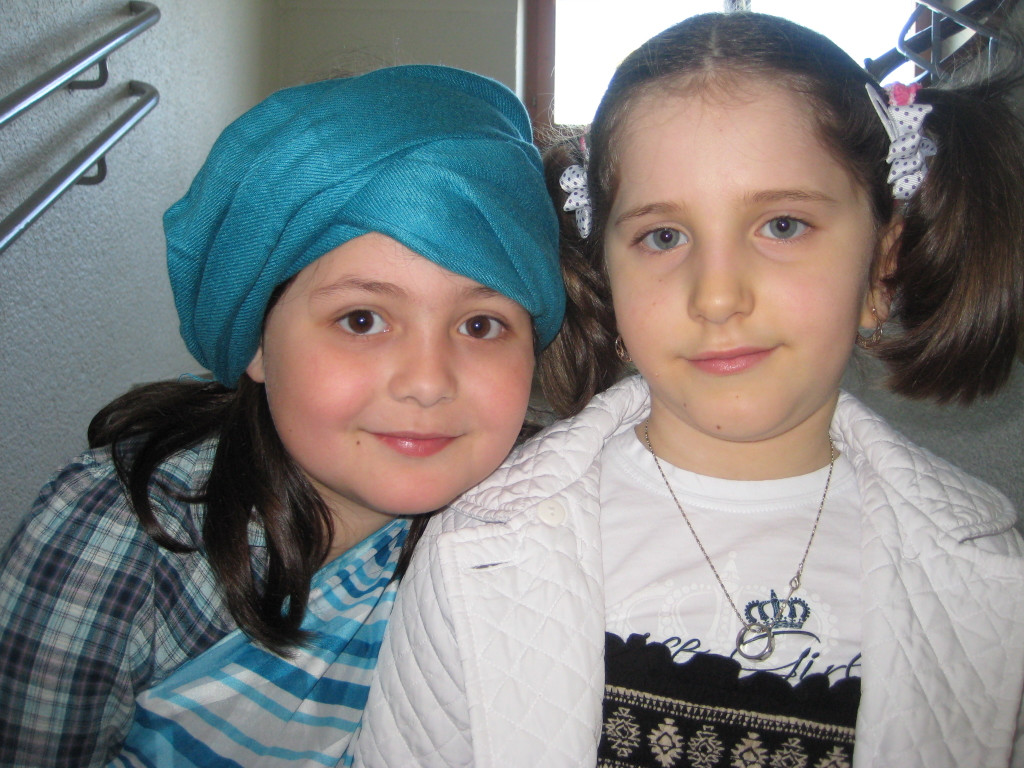 Beg__m und Aljena_ 8 Jahre.jpg