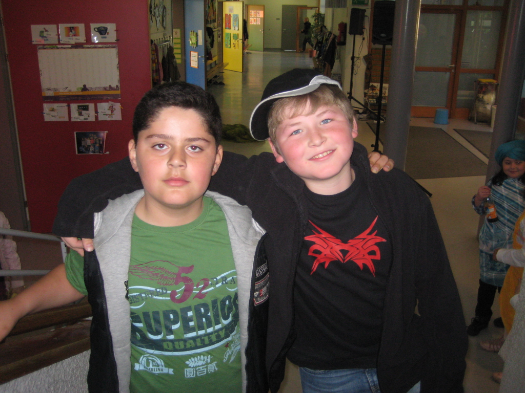 Simon _ Osam_ 10 Jahre.jpg