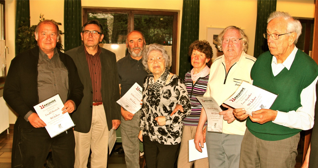 KOE_Familienabend 85-Jahre Schiklub 27_jpg-1302351219