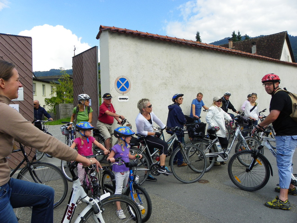 105_8400_jpg-1302389498