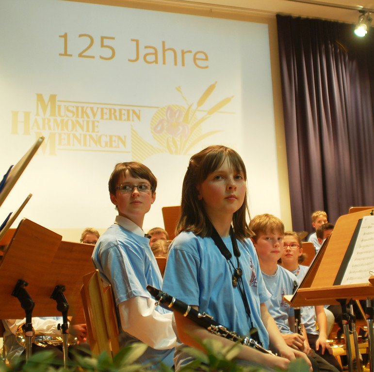 17Fruehjahrskonzert_2011_jungm_jpg-1302438664