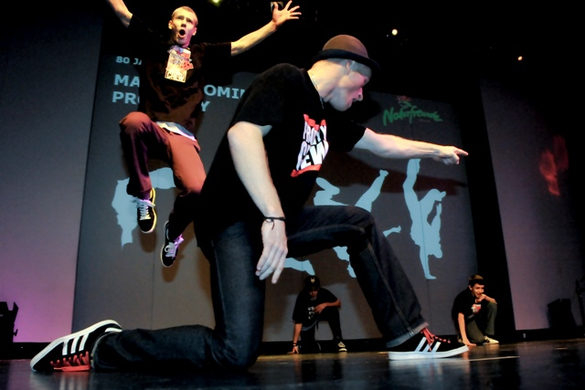 Mattle Domingo __ Friends Breakdance.jpg