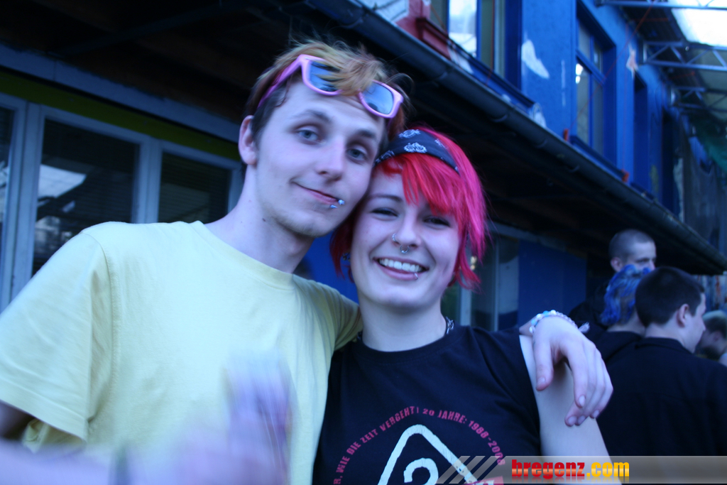 we 004_jpg-1302546964.jpg