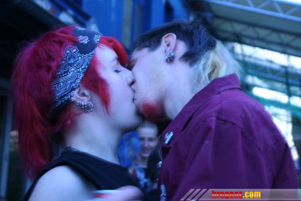 we 005_jpg-1302546992.jpg