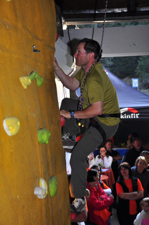 TACG24_JPG-1302593374