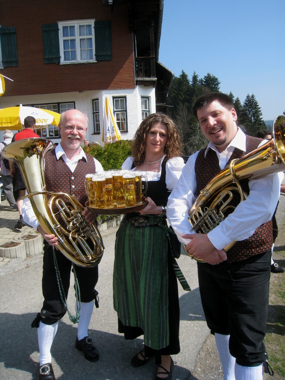 Bierblosn Fruehschoppen Dohle 2011 VOR _3__jpg-1302814376