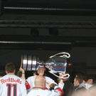 normal_15042011meisterfeierredbullaktivnews_50.jpg