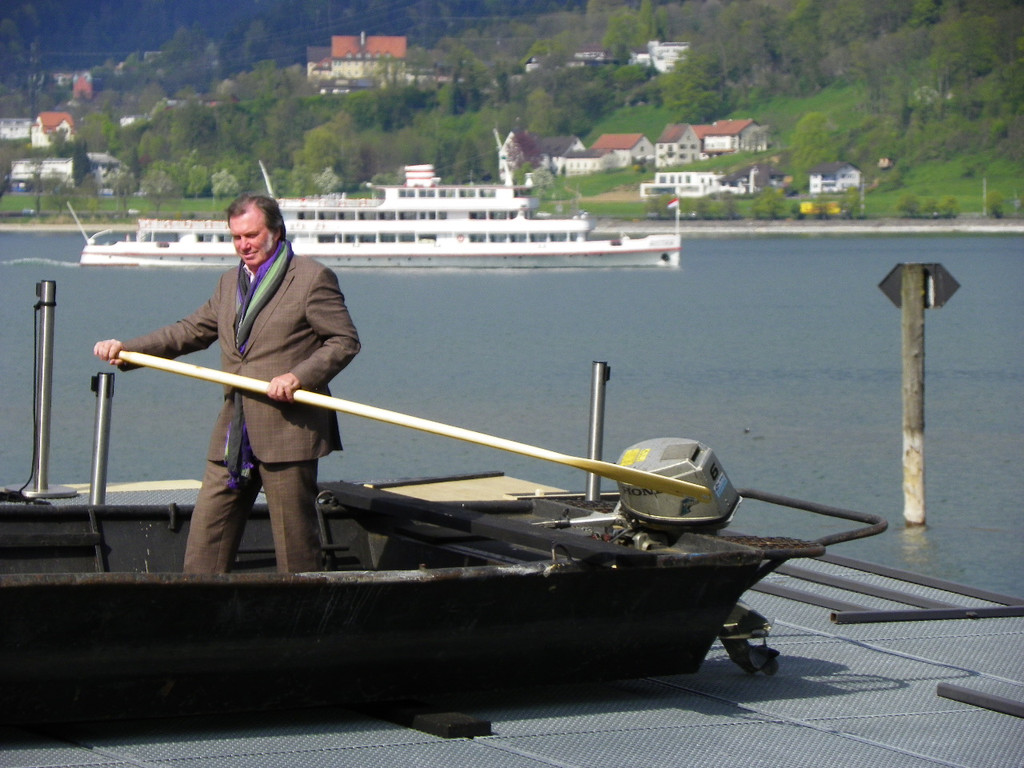 110_1775_JPG-1303047298