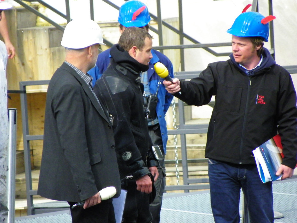 110_1800_JPG-1303047229