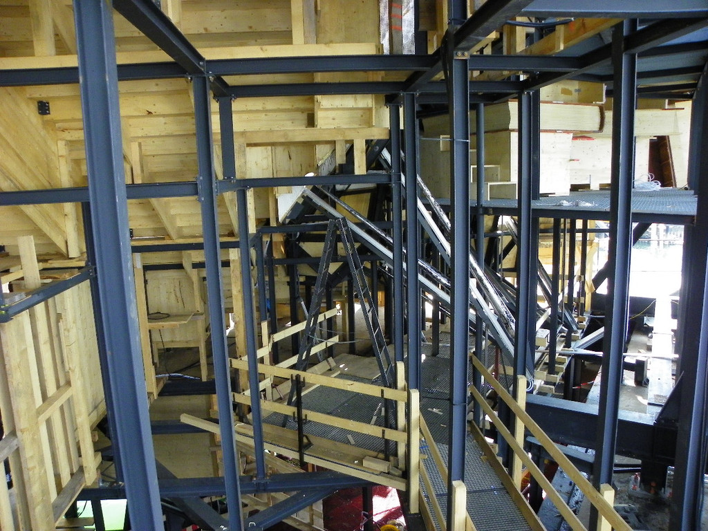 110_1821_JPG-1303047261