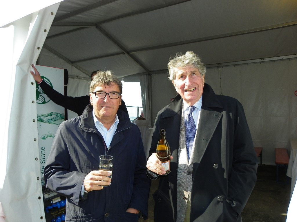 110_1824_JPG-1303047283