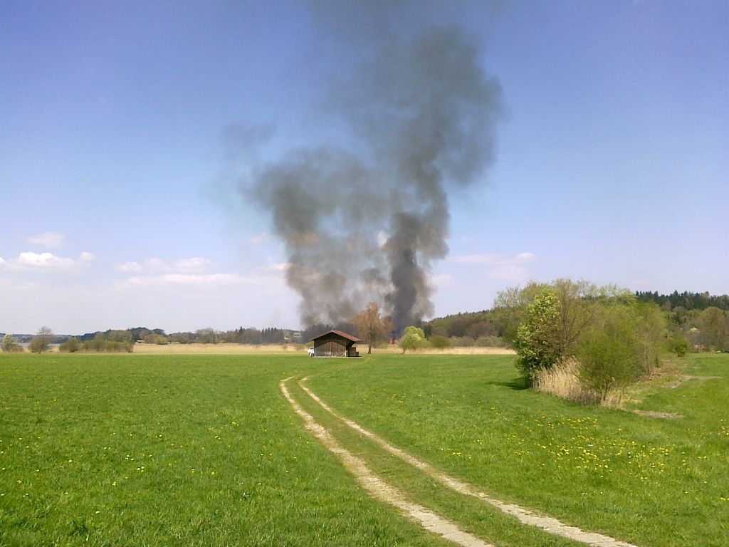 normal_17042011schilfbrandwagingerseewhaktivnews_02.jpg