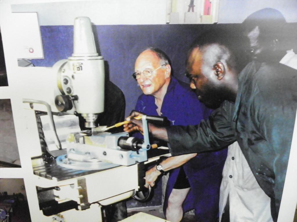 110_1619_JPG-1303053383