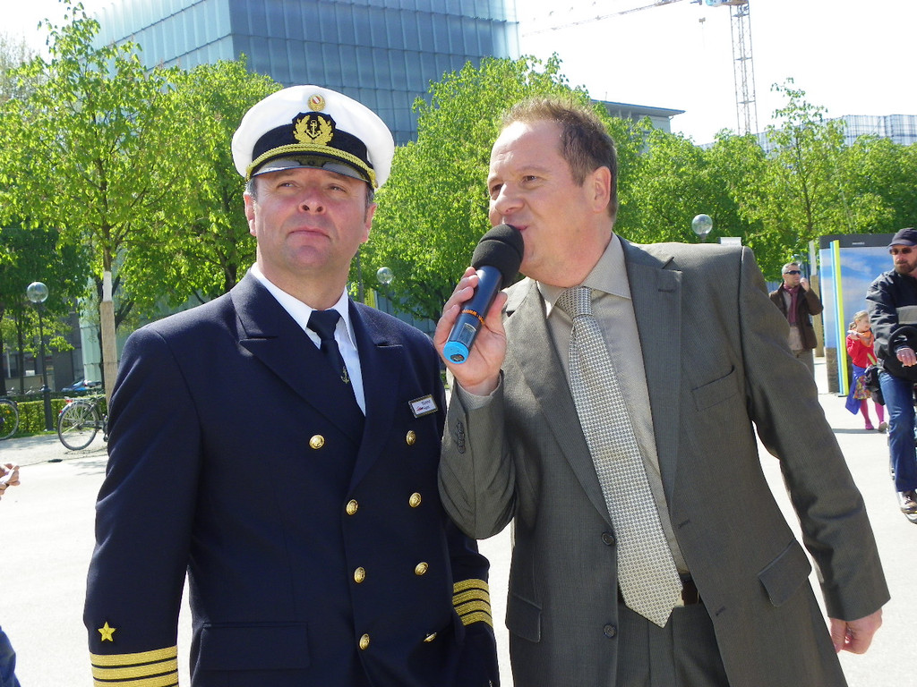 110_2579_JPG-1303170368