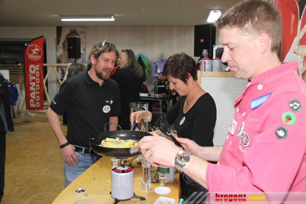 Der Outdoor Koch im Einsatz.jpg