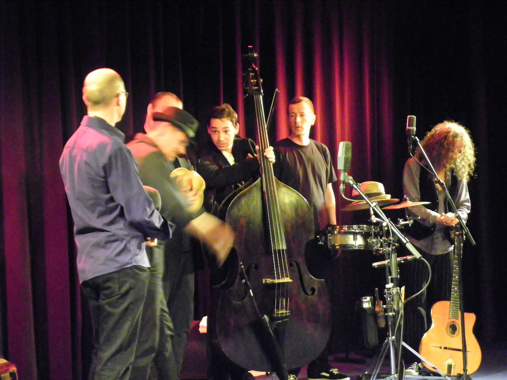 110_2242_JPG-1303458086
