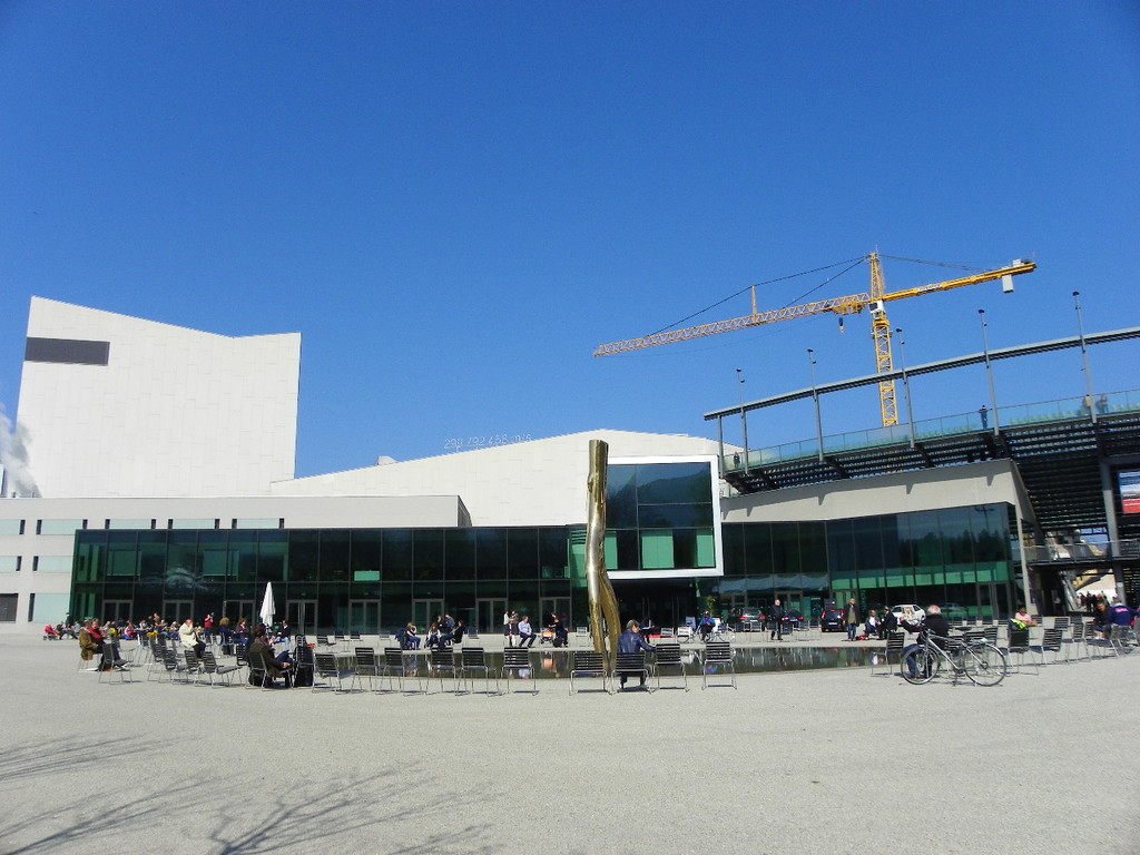 110_2366_JPG-1303459810