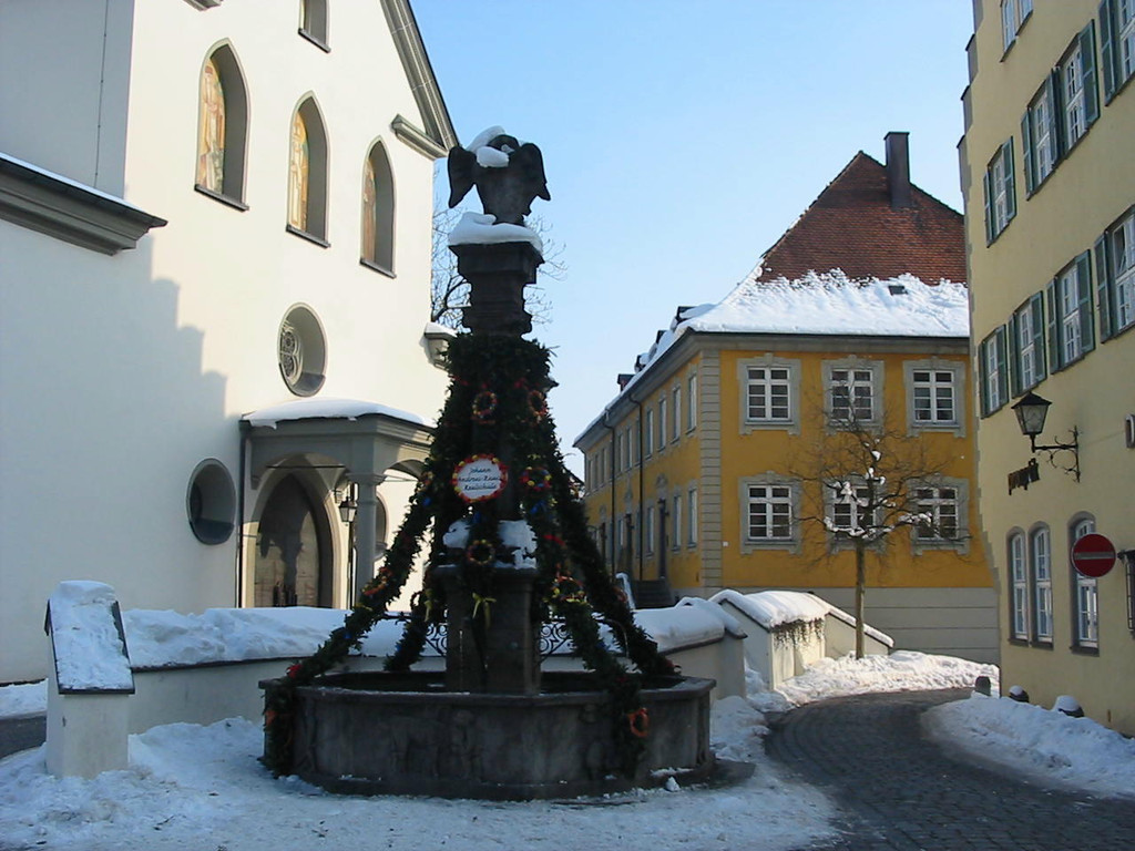 03_JPG-1303459365