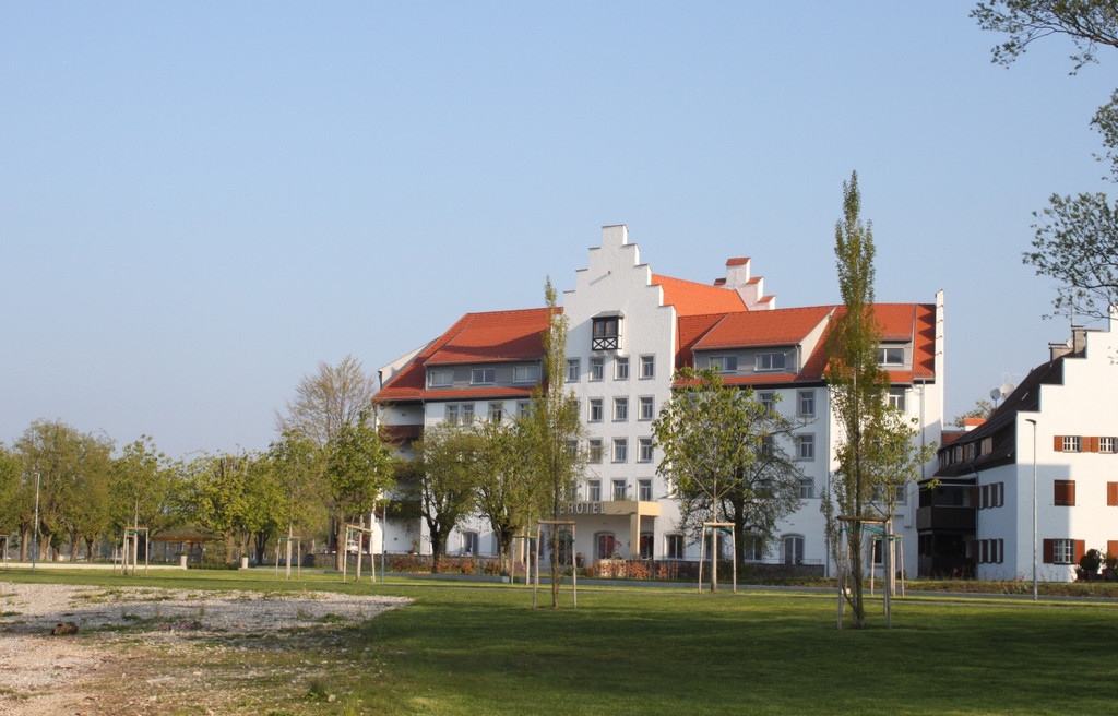 Kaiserstrand Hotel am Morgen 2011 _16__jpg-1303472731